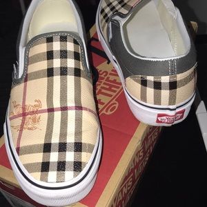 NOT GEEKS Burberry Vans